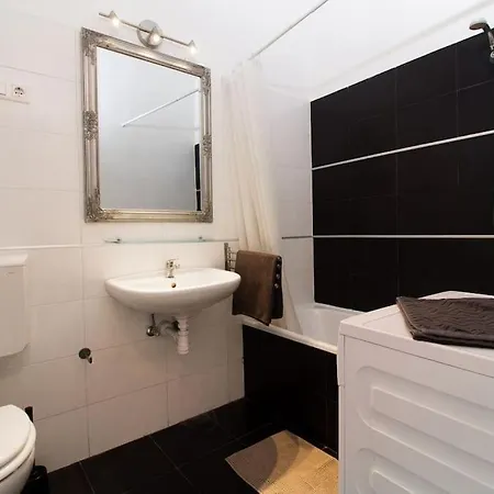 Cityscape Budget Blaha Apartment Budapest
